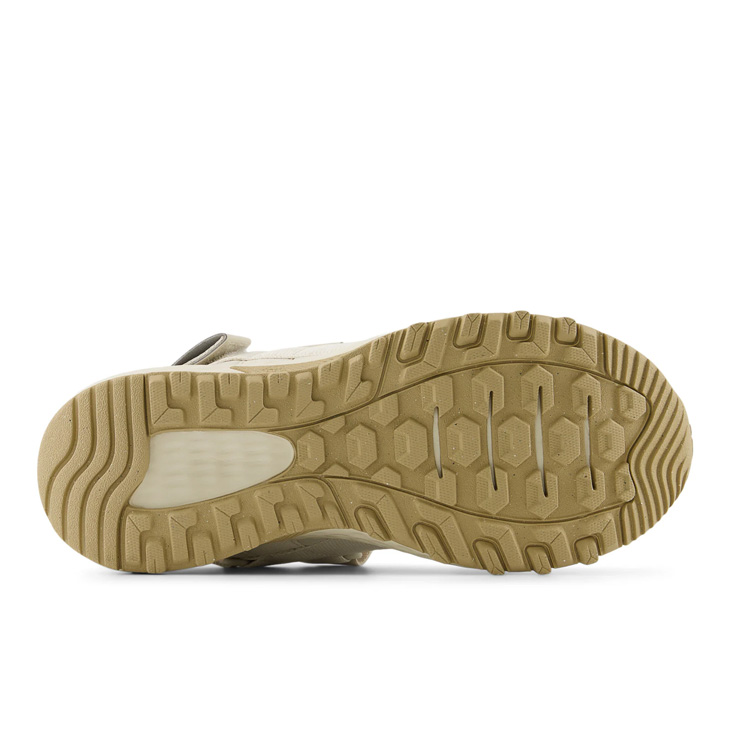 【NEW BALANCE】UA710AG1(2E) BEIGE(AG1) 国内発送 NEW BALANCE】UA710AG1(2E) BEIGE(AG1) 国内発送 (New Balance