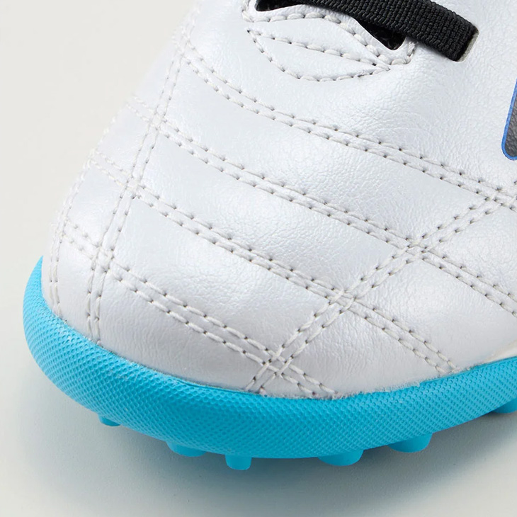 umbro アンブロ キッズ サッカー トレーニングシューズ 16-24cm