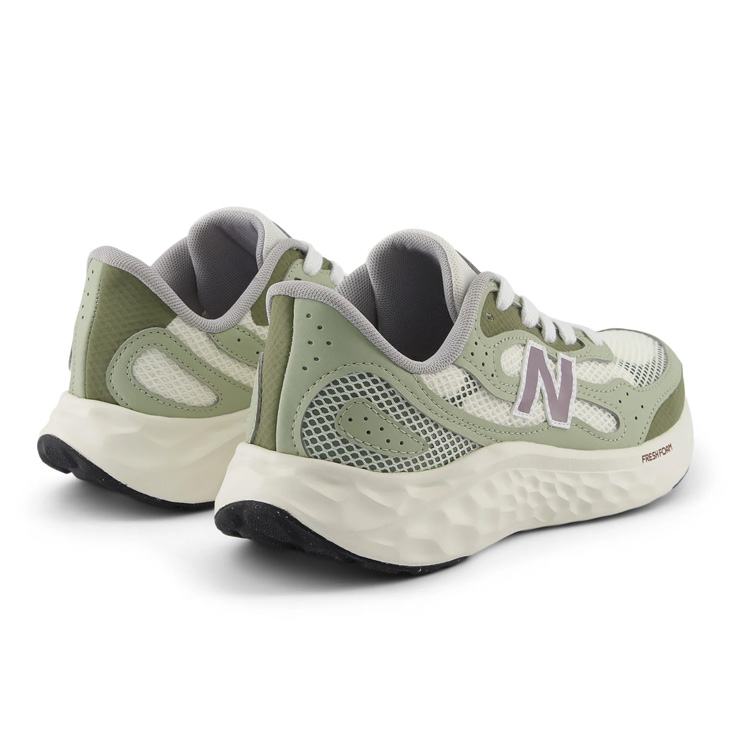 New Balance（ニューバランス） ランニングシューズ D幅 レディース