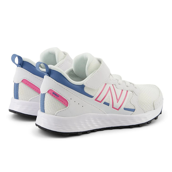 New Balance（ニューバランス） キッズ ジュニア ランニングシューズ