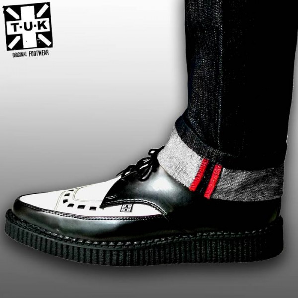 T.U.K.ユーロ系には相性抜群のポインテッド（先尖がり）のモッズ