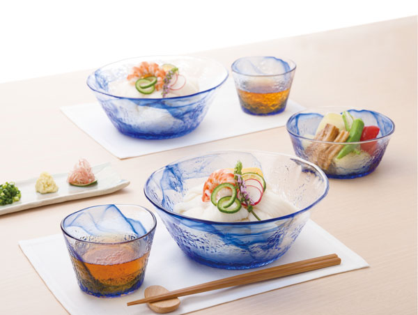 東洋佐々木ガラス 流蒼 つゆ鉢 P-43315-F/B-JAN 小鉢 : WADA TOKI