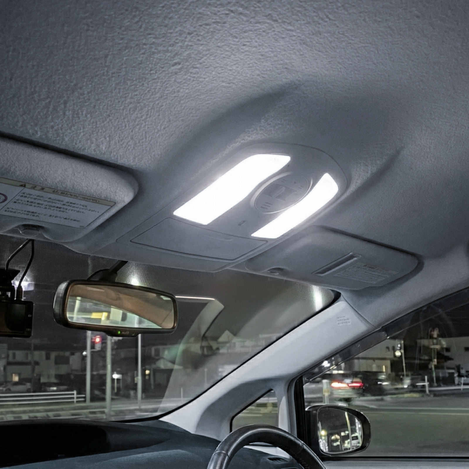 プリウス 30系 タッチ式 LEDルームランプ 5段階調光 3色切り替え ZVW30