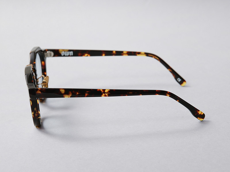 OWN / オウン / #01 べっ甲フレームサングラス オウン OWN OW-09TT-SMBL #09 TORTOISE / SMOKEY BLUE ボストンタイプ