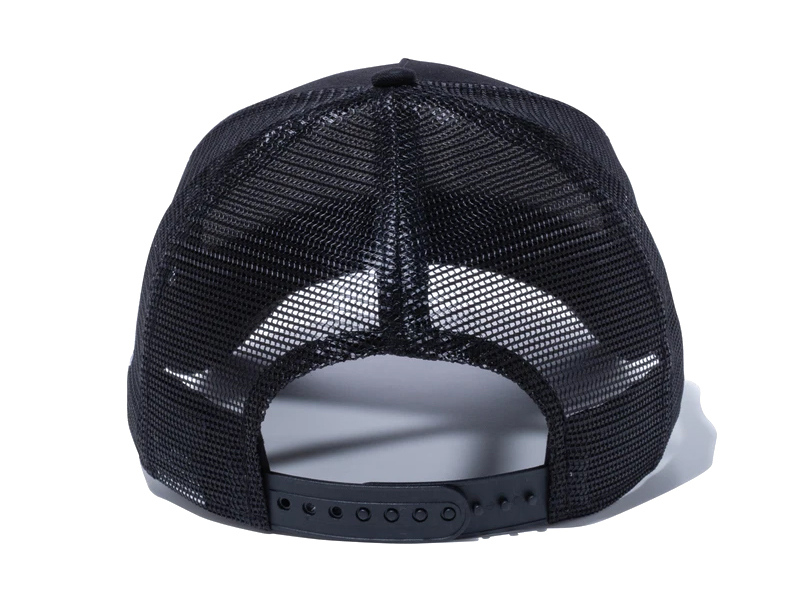 9G snapback cap / ブラック＆ホワイト 9sari 9G snapback cap / ブラック＆ホワイト 9sari 9G between