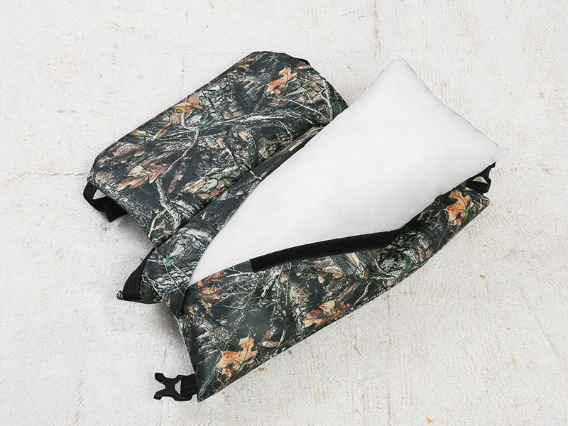 アッソブ　マルチクッション　AS2OV カモ　リアルツリー AS2OV アッソブ 382103CAMO MULTI CUSION アウトドアクッション