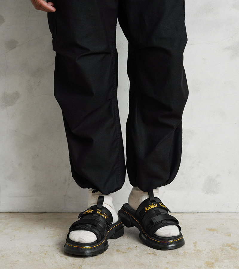 Dr. Martens AYCE スライド サンダル 31530001 ayce-1.jpg