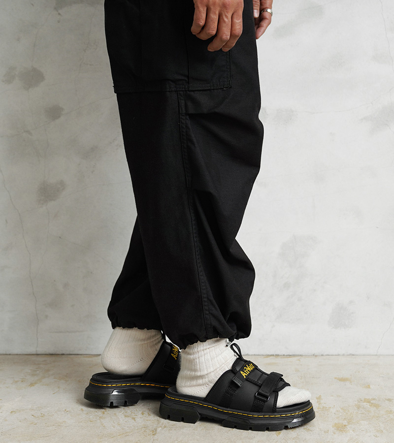 AYCE スライド サンダルDr.Martens