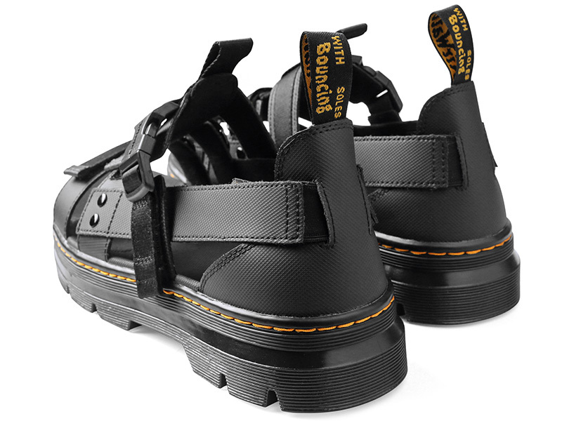 Dr.Martens ドクターマーチン PEARSON ピアソン ストラップサンダル Dr.Martens ドクターマーチン PEARSON ピアソン ストラップサンダル
