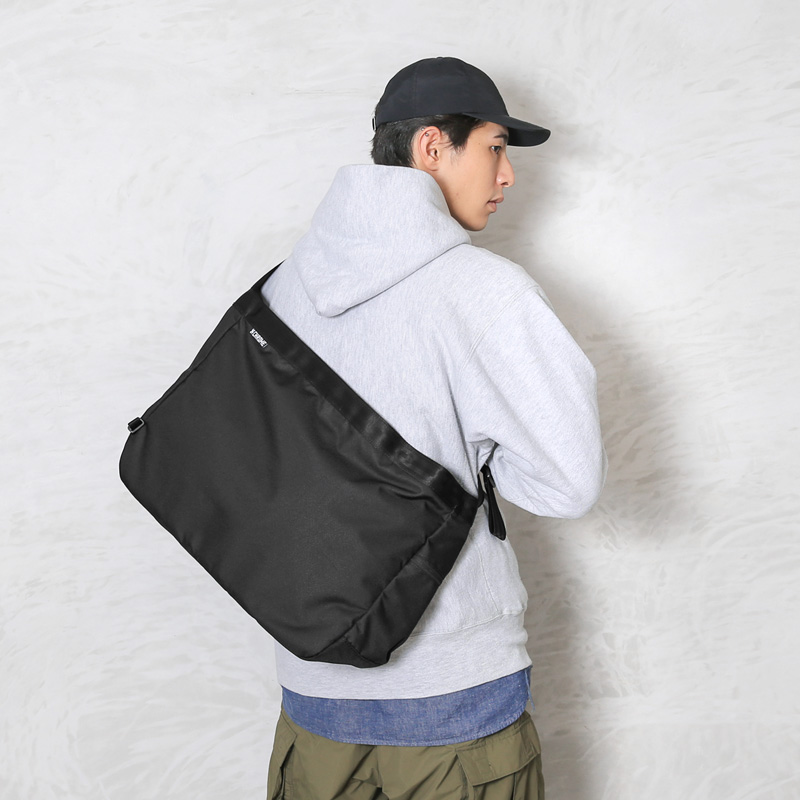 再出品！運動する方へ❤️ねさげ！ ZAMST ザムスト ZK-PROTECT S ヒザ用サポーター 左右兼用(381701