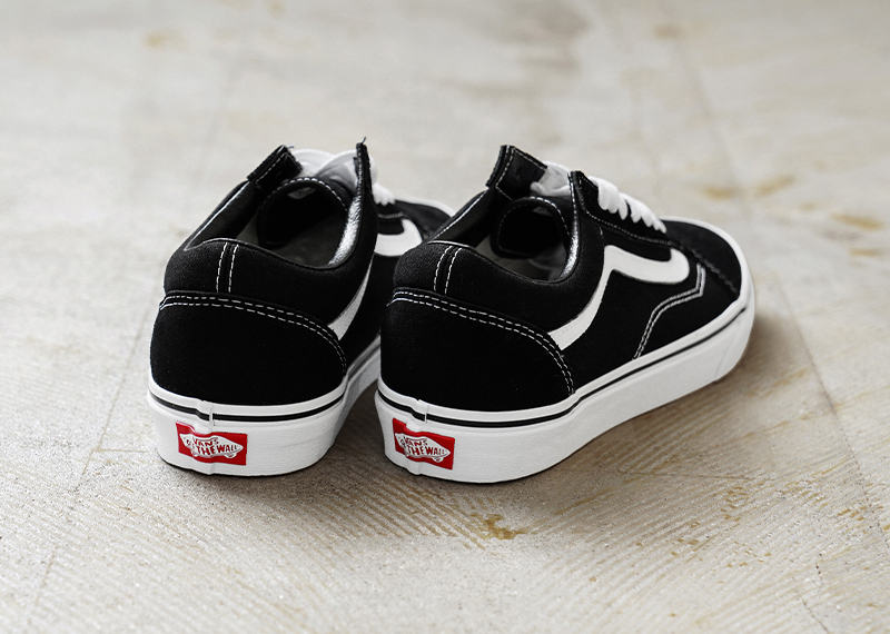 OLD SKOOL VANS ヴァンズ VN000D3H スニーカー USA企画 オールド