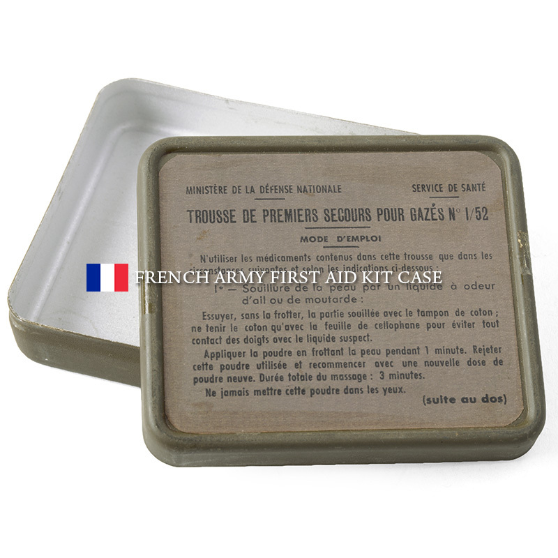 実物 USED フランス軍 ファーストエイドキットケース ミリタリー 