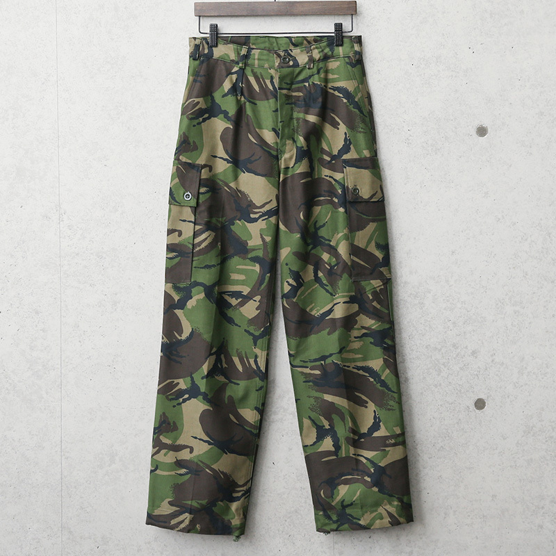 チェコ軍　Vz.95 迷彩　パンツ　希少　dead stock 実物　官給品 チェコ軍 Vz.95 迷彩 パンツ 希少 dead stock 実物 官給品