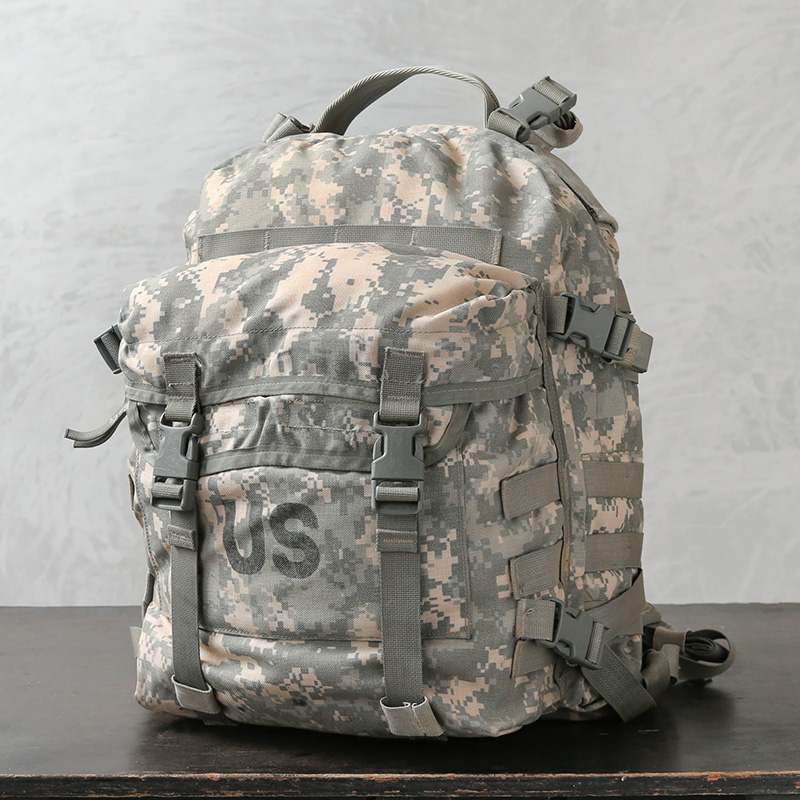 実物 USED 米軍 MOLLE II 3DAY アサルトパック ACU（UCP） ミリタリーバッグ バックパック リュック デイパック 軍物 軍モノ【クーポン対象外】【I】  : wip-19041804 : ミリタリーショップWAIPER - 通販 - Yahoo!ショッピング