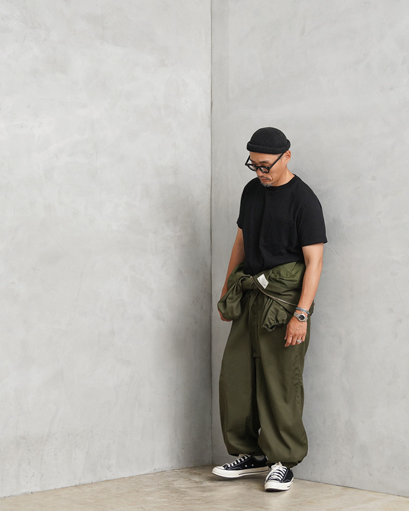 (4998)米軍実物　ＡＲＭＹメカニックスカバーオール　新品未使用　レア MILITARY（ミリタリー） 実物 新品 デッドストック 米軍 ヘリクルー