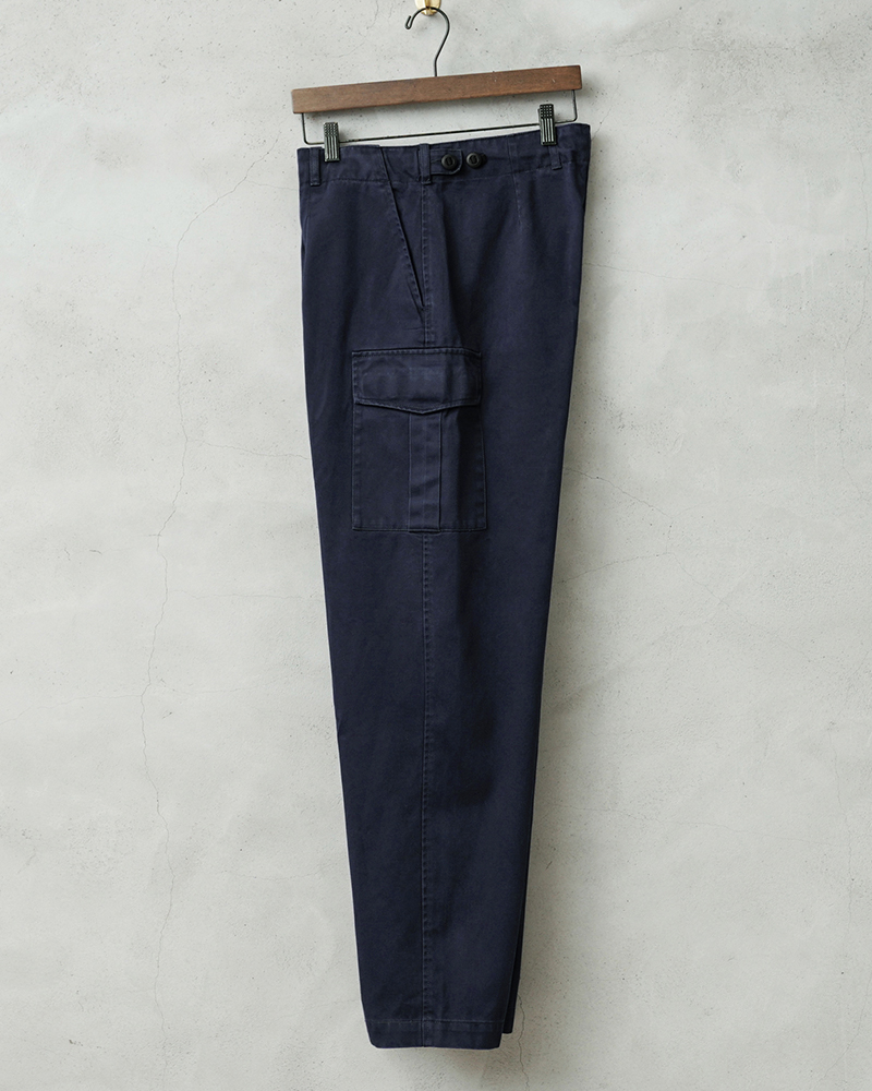 イギリス軍　 NAVY 後期型 ワンタック ドレスパンツ 実物　官給 イギリス軍 ROYAL NAVY 後期型 ワンタック ドレスパンツ 実物 官