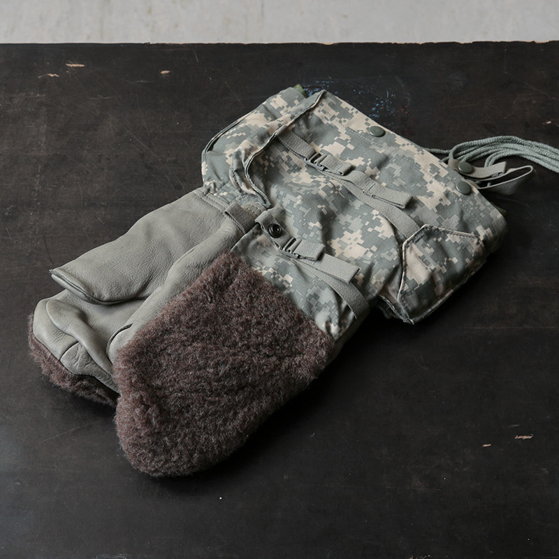 MILITARY（ミリタリー） 実物 USED 米軍 EXTREME COLD WEATHER ミトン