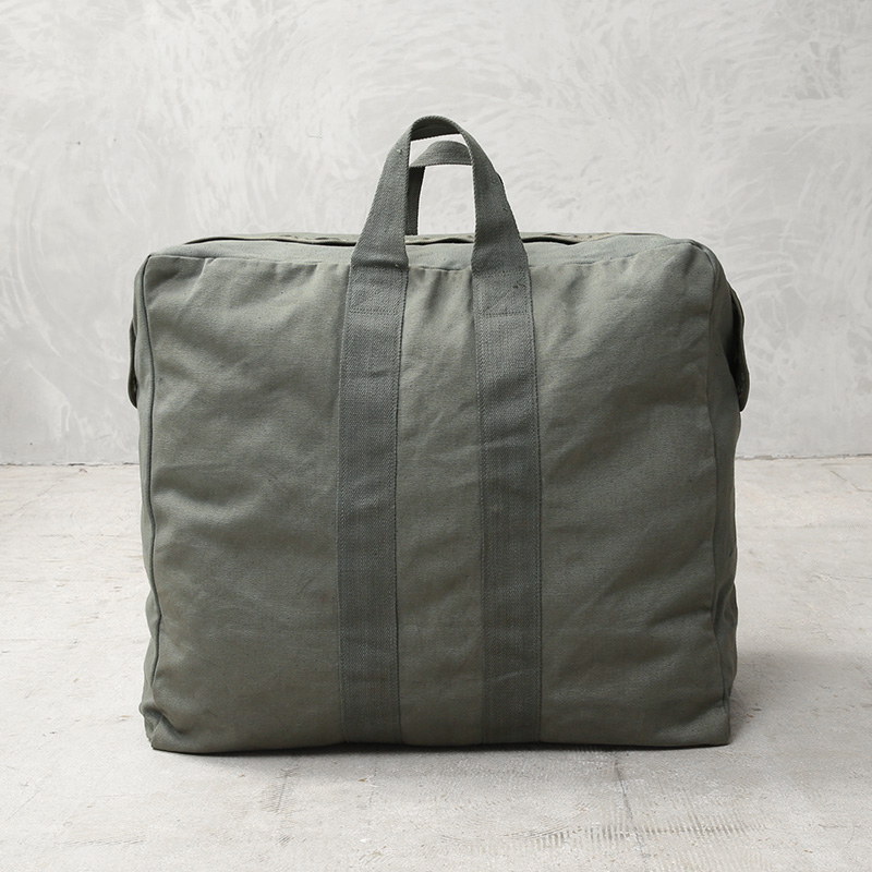 USAF フライヤーズキットバッグ　リメイク　ポンチョライナー MILITARY（ミリタリー） 実物 USED 米軍 U.S.A.F. フライヤーズ キット