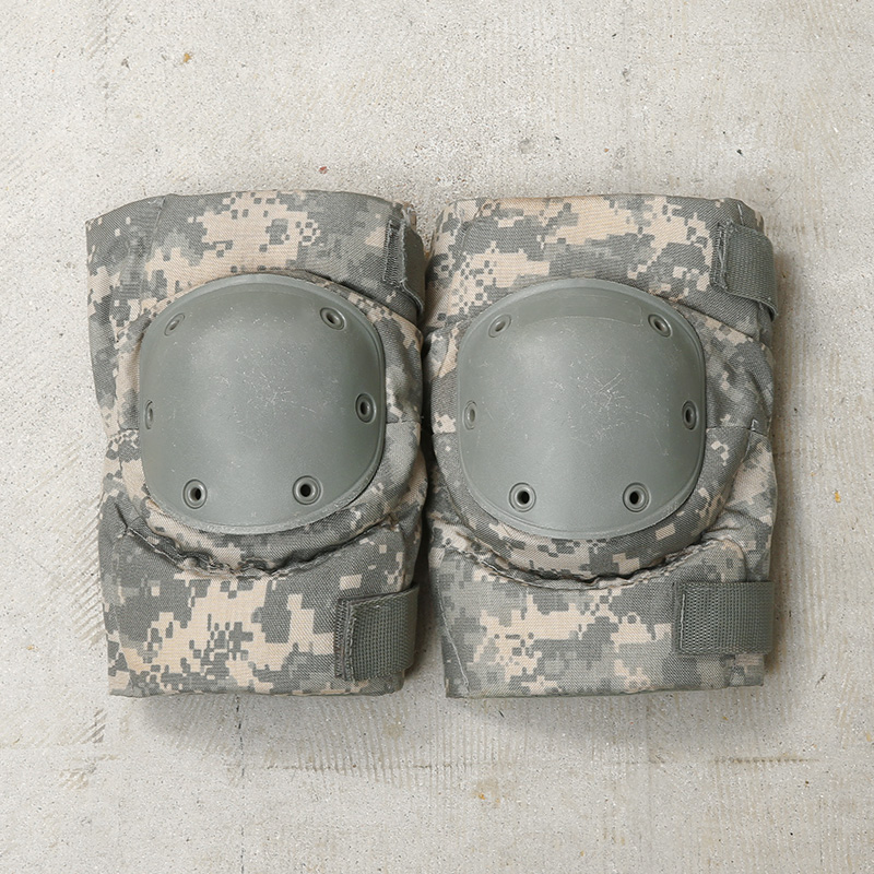 実物 USED 米軍 ニーパッド ACU（UCP）【クーポン対象外】【I