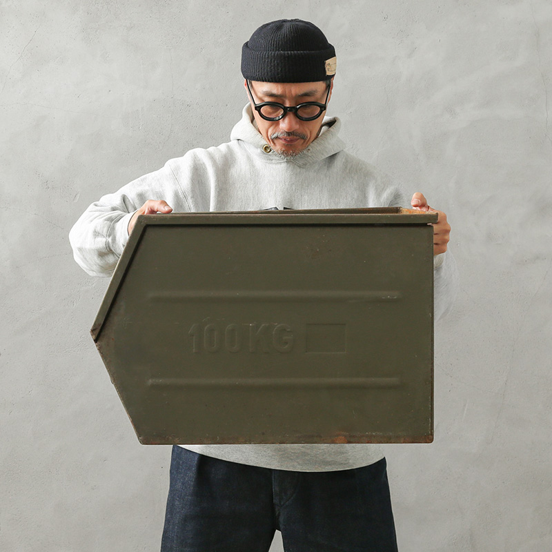 別途送料1,650円】実物 USED チェコ軍 ビンテージ スチール ストレージ