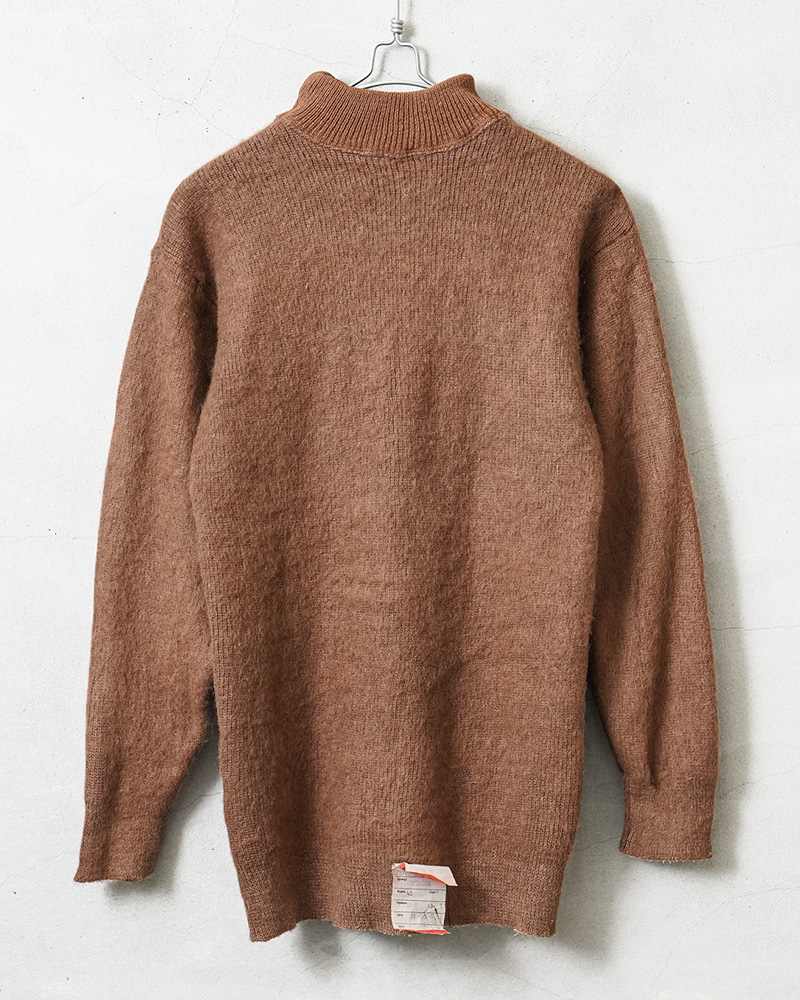 実物 新品 デッドストック ロシア軍（旧ソ連軍） モックネック ウール
