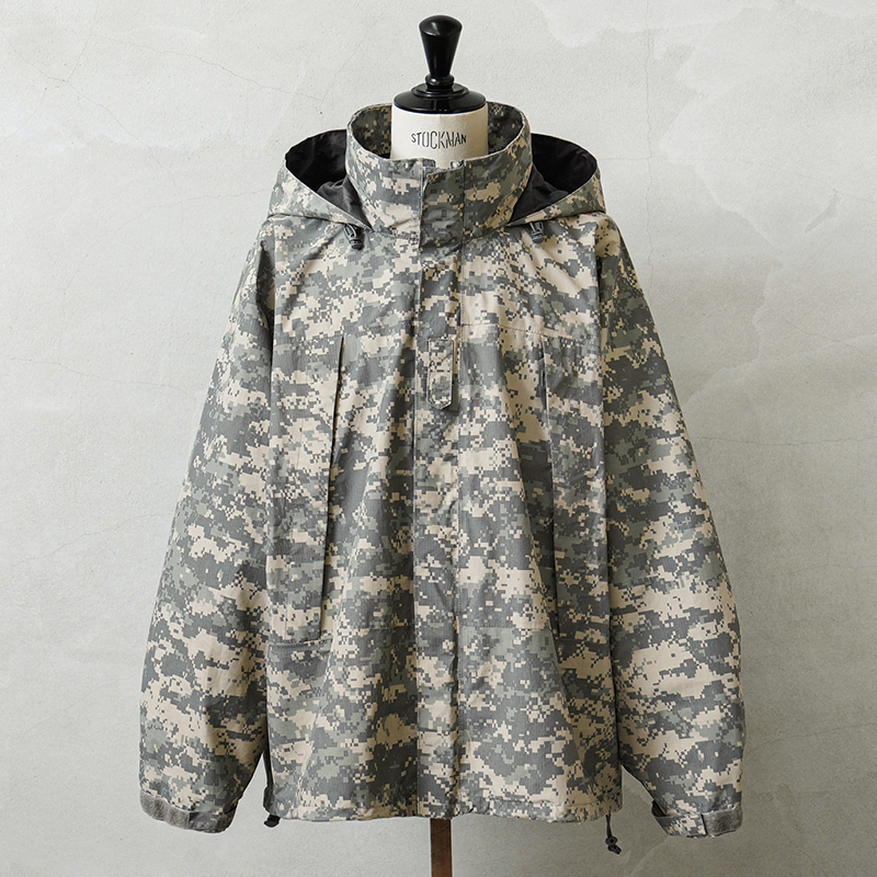 Ecwcs propper 米軍 acu gen3 level6値下げ不可 MILITARY（ミリタリー） 実物 USED 米軍 ECWCS GEN3 LEVEL6 GORE-TEX