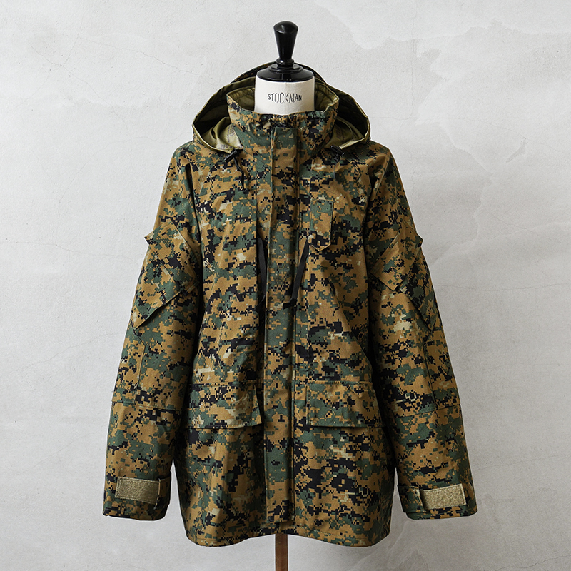 米軍 実物　USMC ECWCS　ゴアテックスパーカー S/R MILITARY（ミリタリー） 実物 新品 デッドストック 米海兵隊（U.S.M.C.