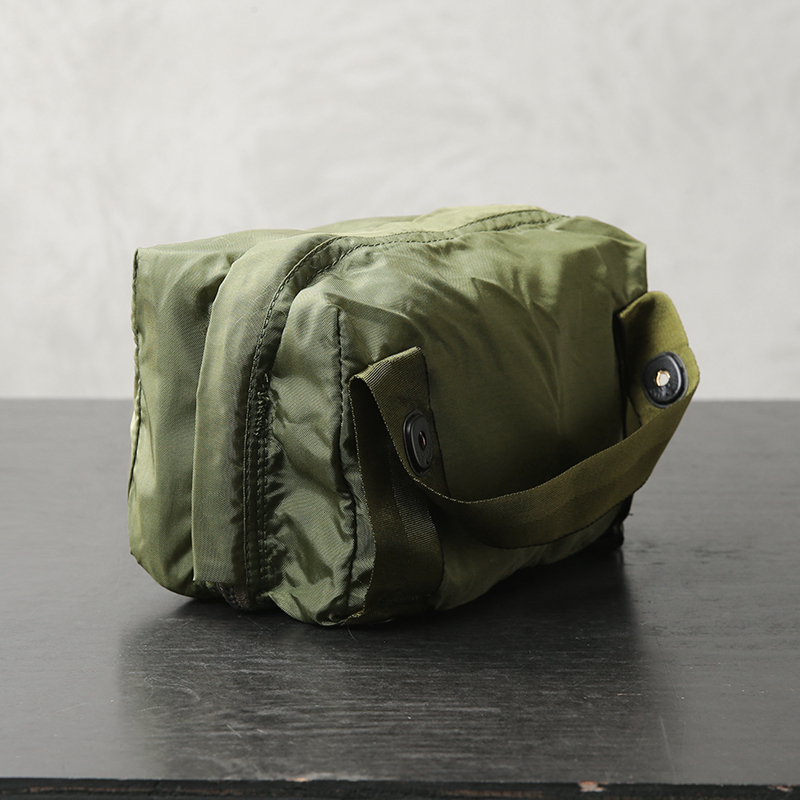 MILITARY（ミリタリー） 実物 新品 デッドストック 米軍 FIRST AID KIT