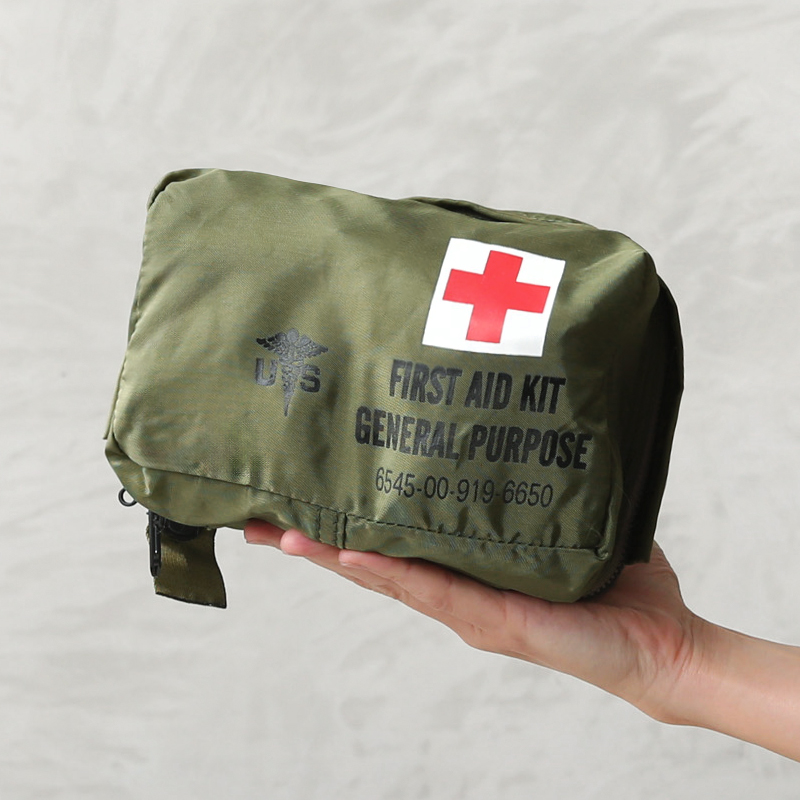 MILITARY（ミリタリー） 実物 新品 デッドストック 米軍 FIRST AID KIT