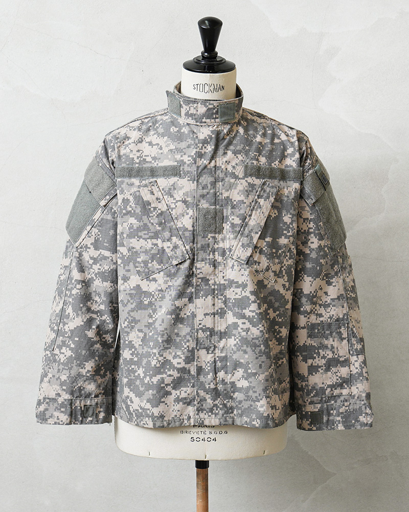 MILITARY（ミリタリー） 実物 新品 デッドストック 米軍 ACU FLAME