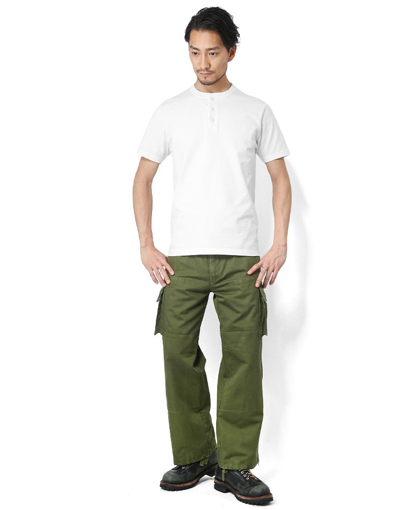 MILITARY 実物 ドイツ軍 BGS カーゴパンツ USED メンズ MILITARY 実物 ドイツ軍 BGS カーゴパンツ USED メンズ