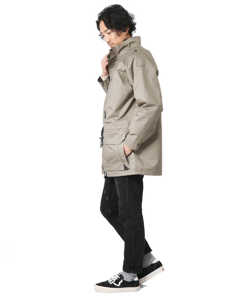 MILITARY 実物 新品 オランダ軍 キルティングライナー付き MILITARY 実物 新品 オランダ軍 キルティングライナー付き
