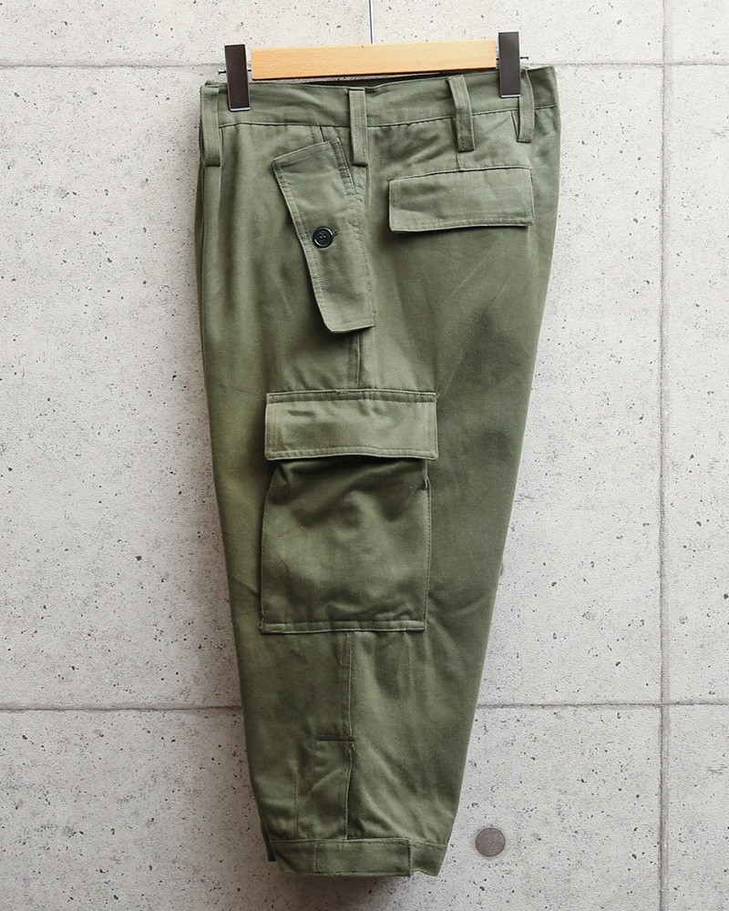 イタリア軍 パイロットパンツ カーゴパンツ ミリタリー XL程 パンツ