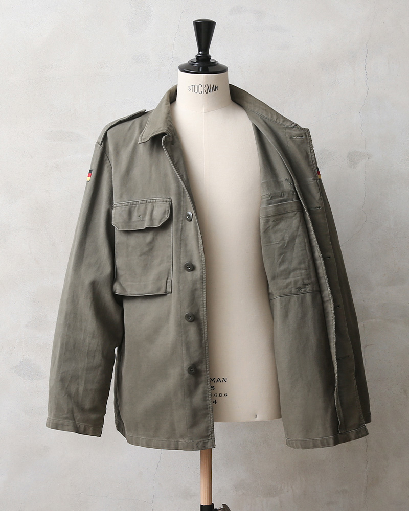 ⊞ドイツ軍＊ミニチュア３連勲章スティックピン＊私服ジャケット襟用（実物） 東ドイツ 略綬・勲章 各種 新品 - ミリタリーサープラス
