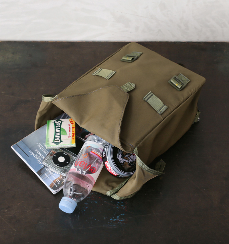 MILITARY 実物 USED チェコ軍 M-85 パラシュート ショルダー