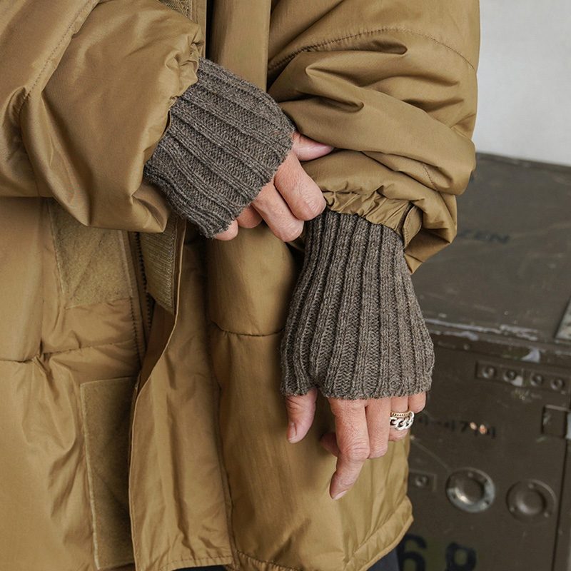 MILITARY（ミリタリー） 実物 新品 デッドストック スウェーデン軍