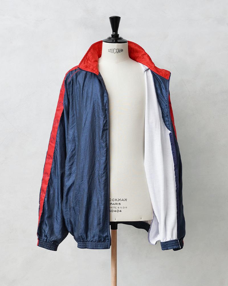 MILITARY（ミリタリー） 実物 新品 デッドストック イタリア軍 国家