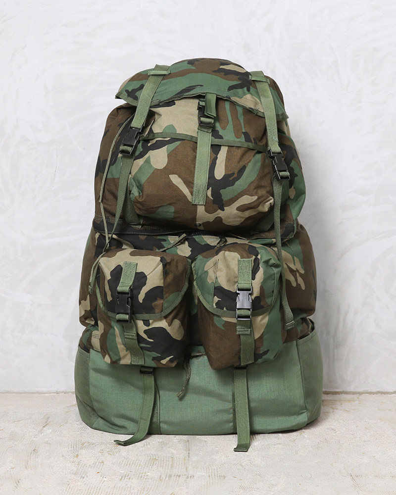 実物 新品 デッドストック 米軍 MCCEB EQUIPMENT バックパック ウッド