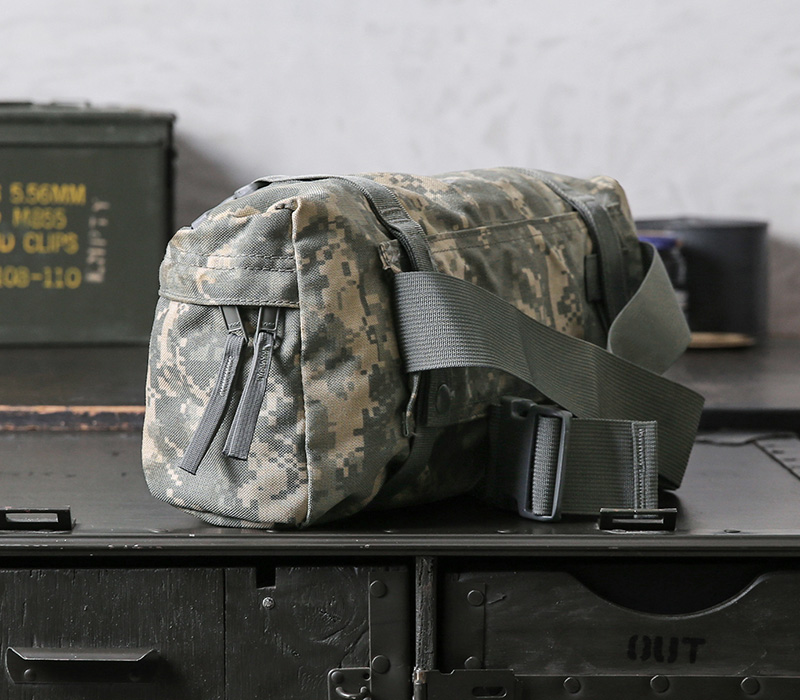 実物 USED 米軍 MOLLE II ウエストパック ACU（UCP） アメリカ軍 