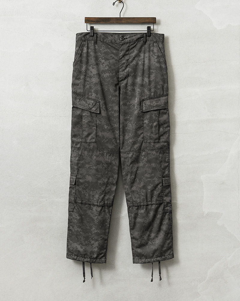 MILITARY 実物 新品 デッドストック 米軍 ACU コンバット カーゴ