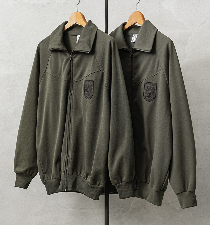 美品 THRIFTY LOOK パッチワーク ジャケット ミリタリー ブラック THRIFTY LOOK | SOUVENIR JACKET & FFA JACKET | HIGH! STANDARD