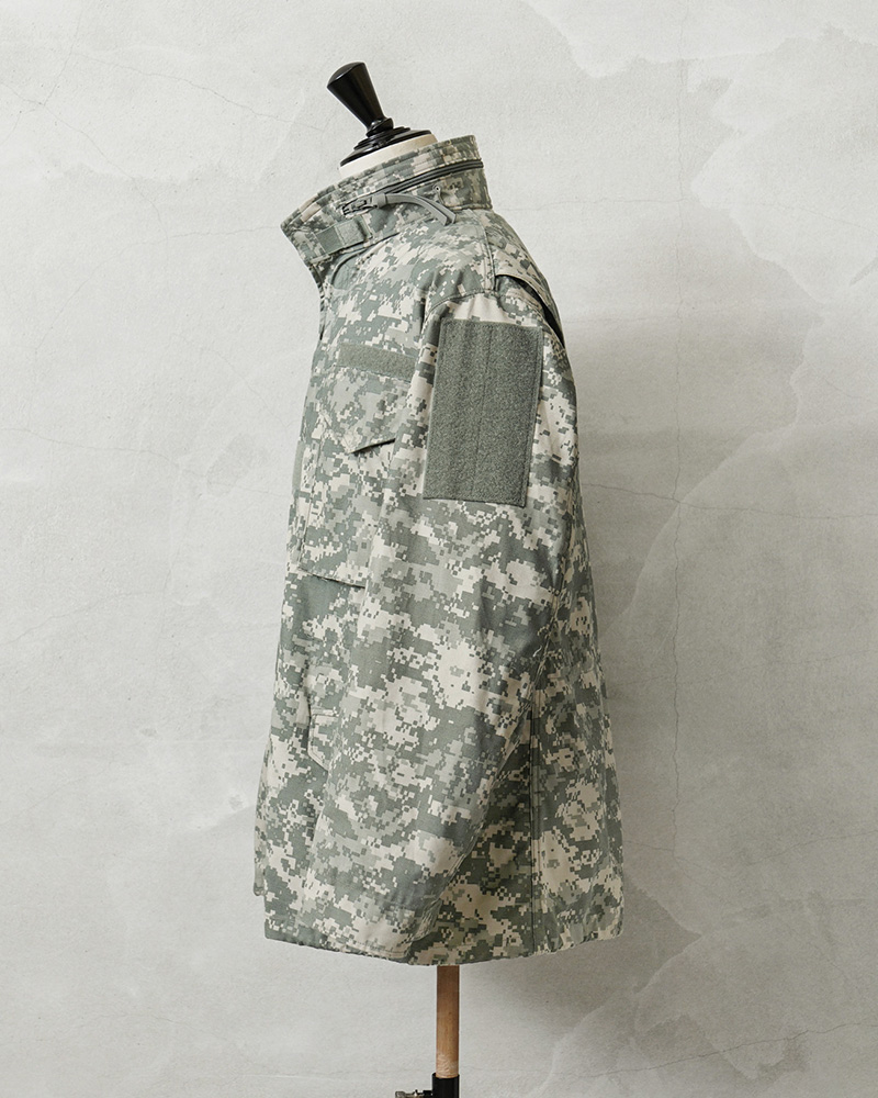 極上品 M65フィールドジャケット最終型 UCP迷彩 L-L MILITARY 実物 新品 デッドストック 米軍 M-65フィールド