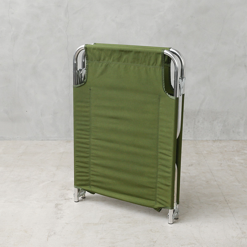 未使用　米軍放出　デッドストック　簡易ベッド　コット　折りたたみベッド　外箱傷み MILITARY（ミリタリー） 実物 新品 デッドストック 米軍