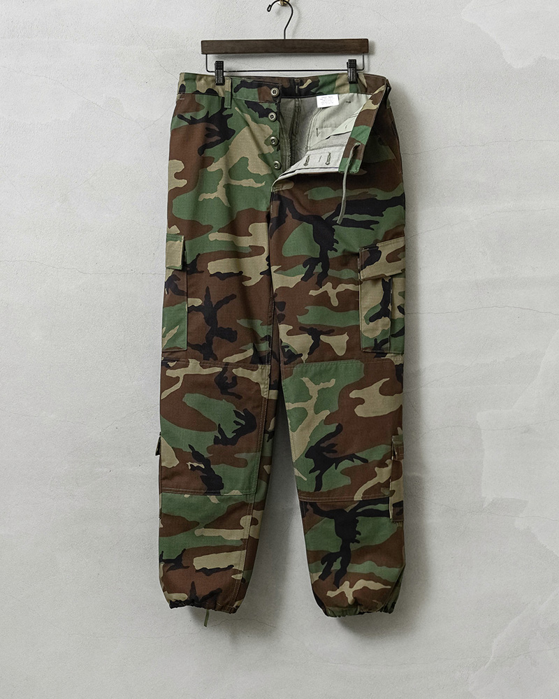 MILITARY（ミリタリー） 実物 新品 デッドストック 米軍 M-81 ACU