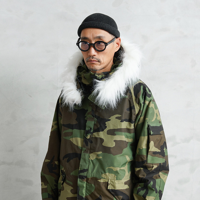 MILITARY（ミリタリー） 実物 新品 デッドストック 米軍 ECWCSパーカー