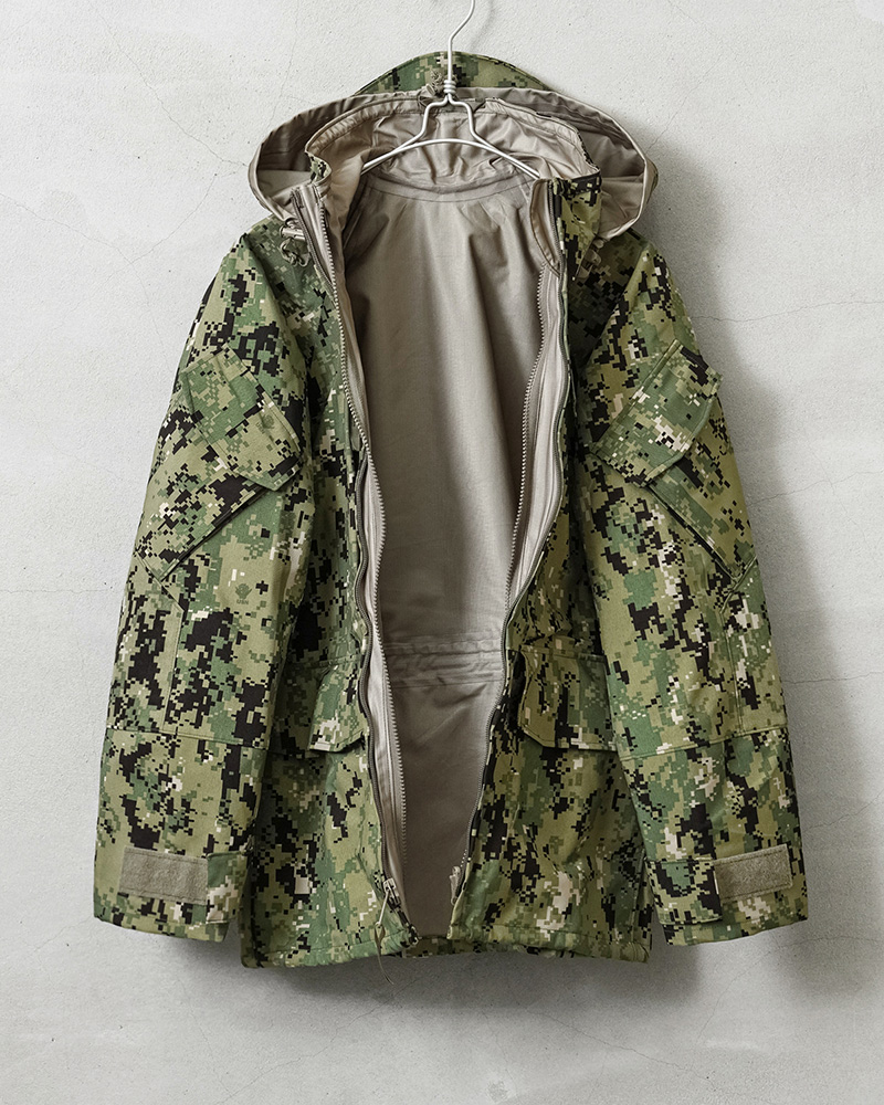 USNAVY ゴアテックスパーカー　米軍放出品　USN WAIPER (MR) USNAVY ゴアテックスパーカー 米軍放出品 USN WAIPER(SR) - メルカリ