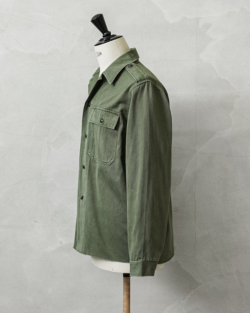 MILITARY（ミリタリー） 実物 USED ハンガリー軍 フィールド シャツ