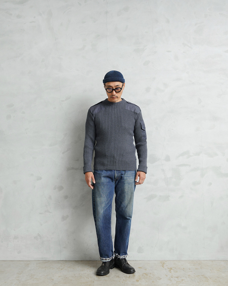 MILITARY（ミリタリー） 実物 USED イギリス軍 RAF クルーネック