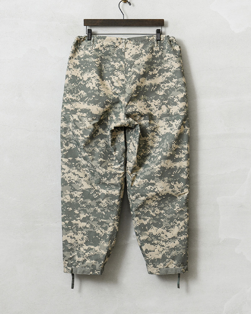 MILITARY（ミリタリー） 実物 新品 デッドストック 米軍 ECWCS Gen3
