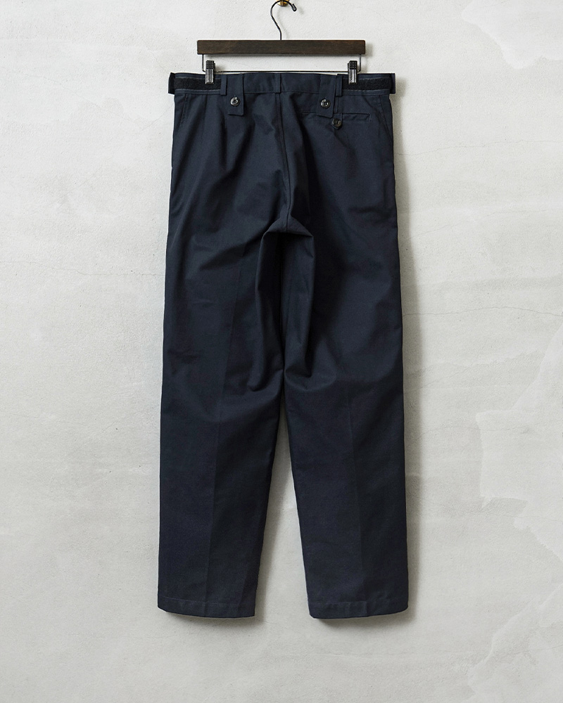 MILITARY（ミリタリー） 実物 新品 デッドストック オランダ軍 王立